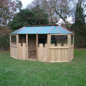 Wide view of Outdoor Classroom 5x3 in an outdoor space