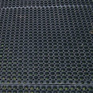 Safa-Grass rubber mat playground surfacing